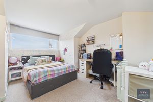 Photo 26- click for photo gallery